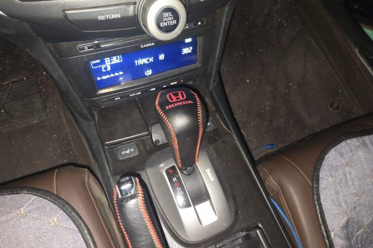 Used Honda Crosstour 2012 2.4L Luxury Edition Gear Lever