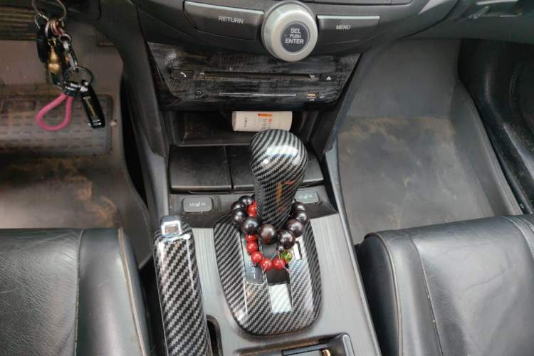 Used Honda Crosstour 2012 2.4L Luxury Edition Gear Lever