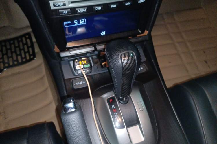 Used Honda Crosstour 2012 2.4L Prestige Edition Gear Lever