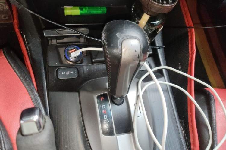 Used Honda Crosstour 2012 2.4L Luxury Edition Gear Lever