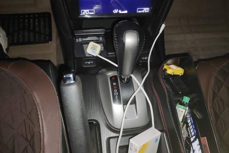 Used Honda Crosstour 2012 2.4L Luxury Edition Gear Lever