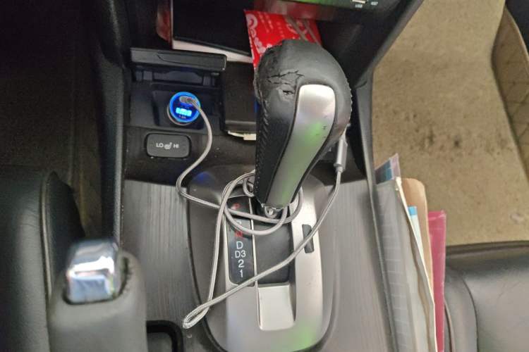 Used Honda Crosstour 2012 2.4L Luxury Edition Gear Lever