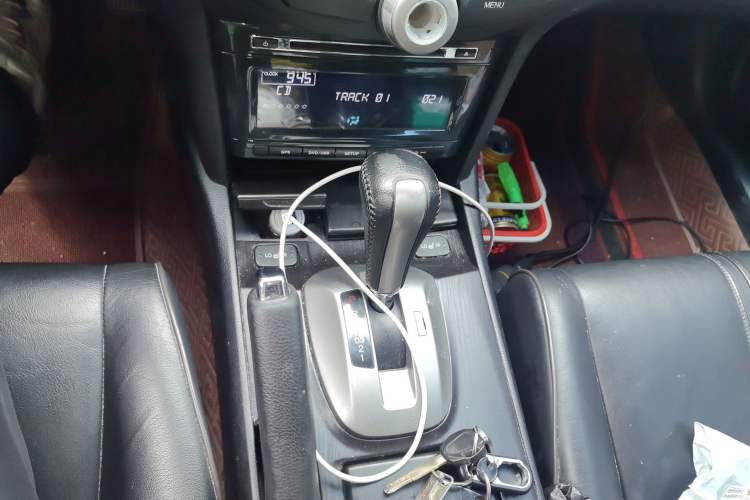 Used Honda Crosstour 2012 2.4L Luxury Edition Gear Lever