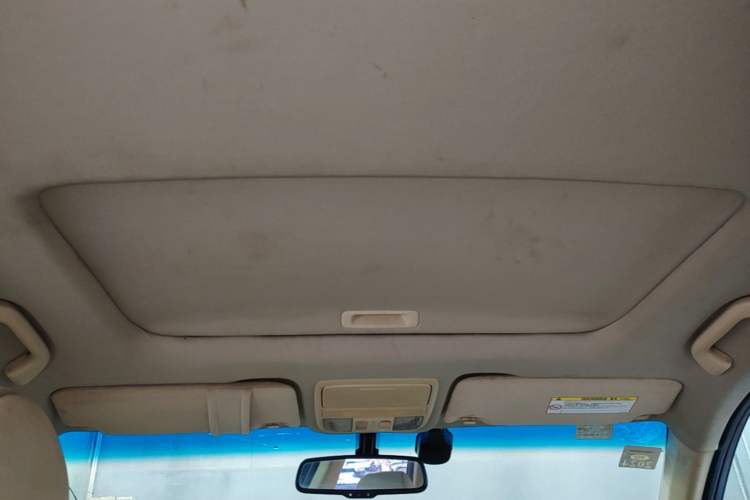 Used Honda Crosstour 2012 2.4L Luxury Edition Headliner