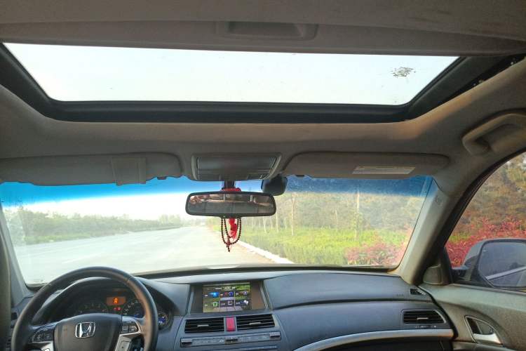 Used Honda Crosstour 2012 2.4L Luxury Edition Headliner