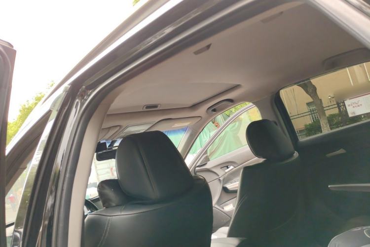 Used Honda Crosstour 2012 2.4L Prestige Edition Headliner