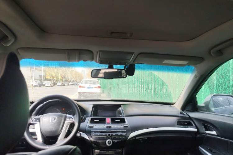 Used Honda Crosstour 2012 2.4L Luxury Edition Headliner