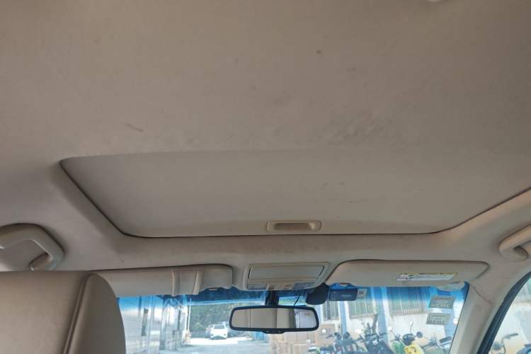 Used Honda Crosstour 2012 2.4L Luxury Edition Headliner