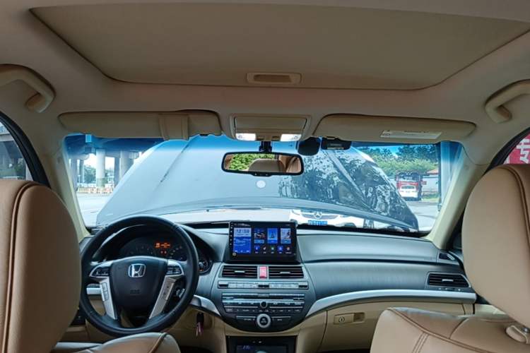 Used Honda Crosstour 2012 2.4L Luxury Edition Headliner