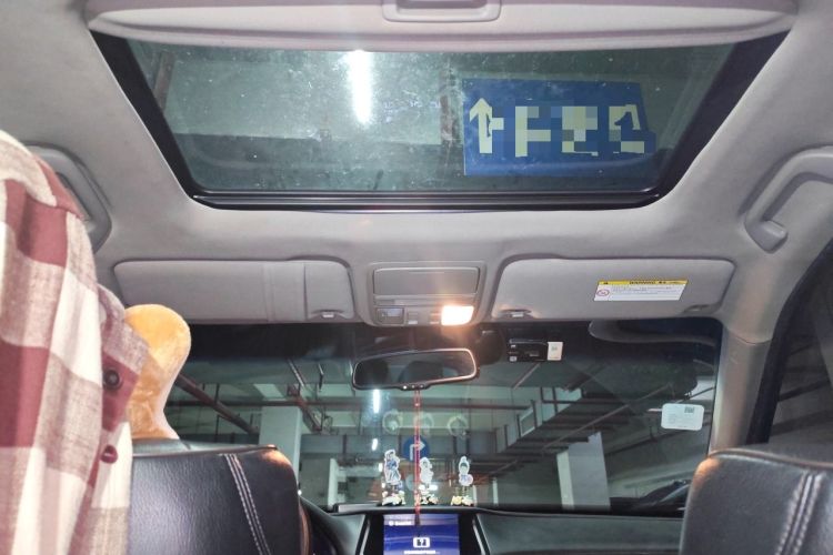 Used Honda Crosstour 2012 2.4L Luxury Edition Headliner