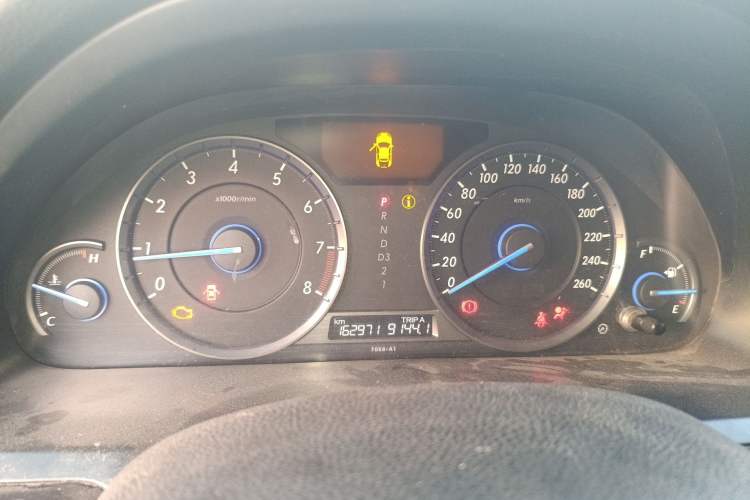 Used Honda Crosstour 2012 2.4L Luxury Edition Instrument Cluster