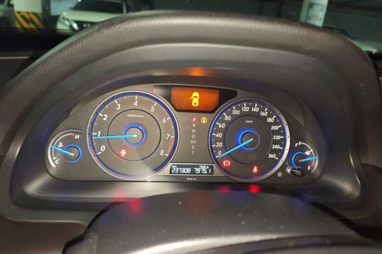 Used Honda Crosstour 2012 2.4L Luxury Edition Instrument Cluster