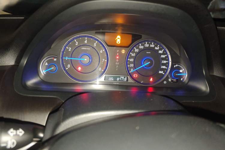 Used Honda Crosstour 2012 2.4L Luxury Edition Instrument Cluster