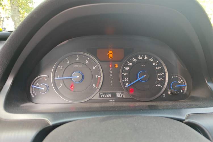 Used Honda Crosstour 2012 2.4L Luxury Edition Instrument Cluster