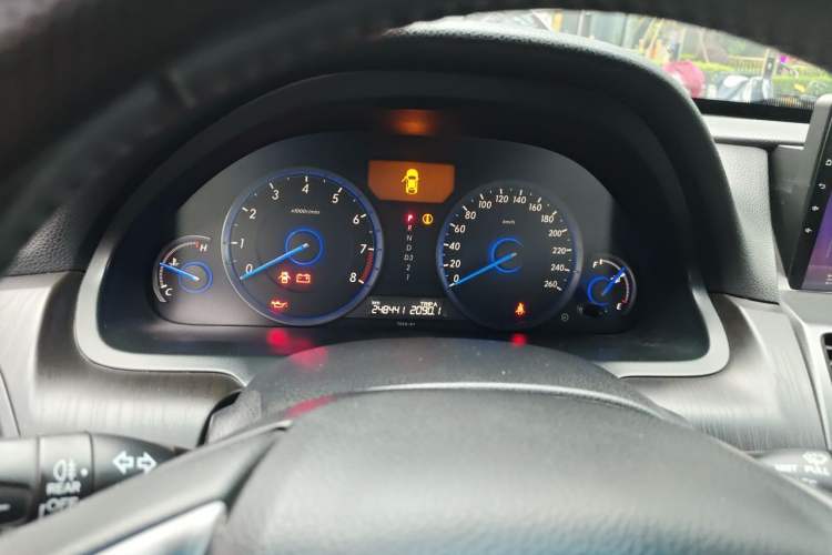 Used Honda Crosstour 2012 2.4L Luxury Edition Instrument Cluster