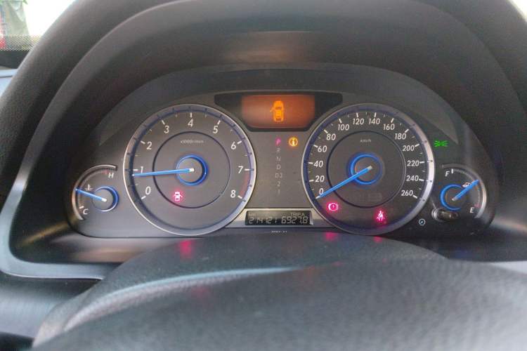 Used Honda Crosstour 2012 2.4L Luxury Edition Instrument Cluster