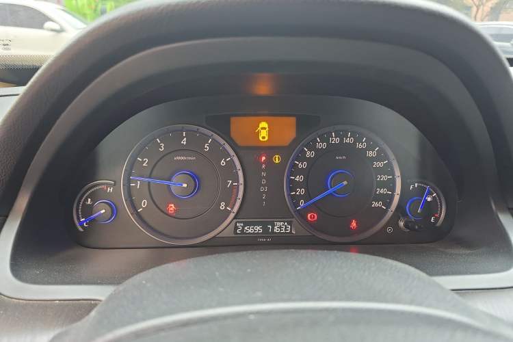 Used Honda Crosstour 2012 2.4L Luxury Edition Instrument Cluster