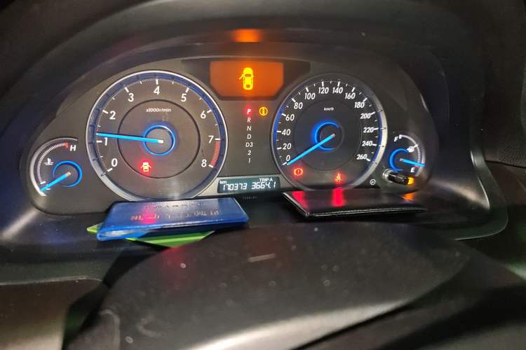 Used Honda Crosstour 2012 2.4L Luxury Edition Instrument Cluster