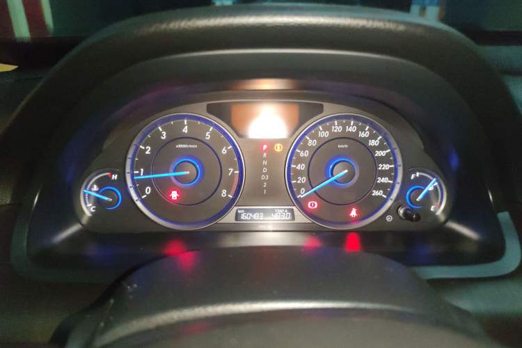 Used Honda Crosstour 2012 2.4L Luxury Edition Instrument Cluster