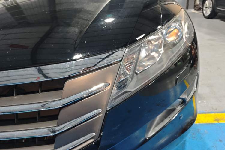 Used Honda Crosstour 2012 2.4L Luxury Edition Left Front Headlight