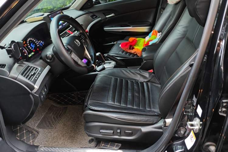 Used Honda Crosstour 2012 2.4L Luxury Edition Left Front Seat