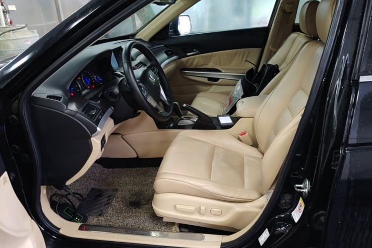 Used Honda Crosstour 2012 2.4L Luxury Edition Left Front Seat