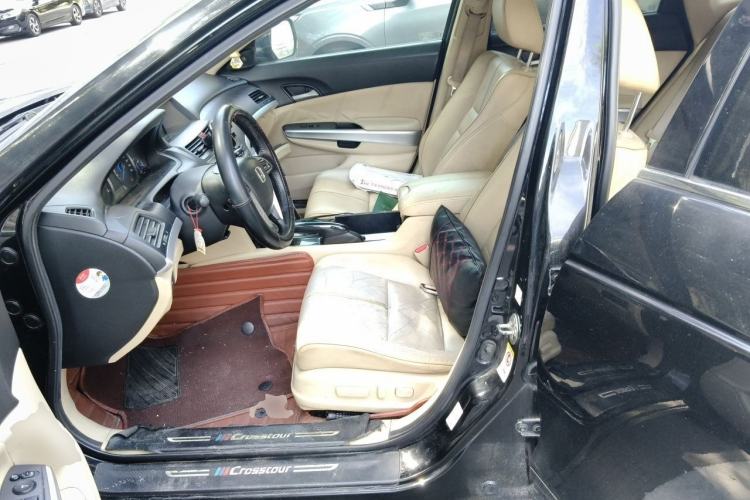 Used Honda Crosstour 2012 2.4L Luxury Edition Left Front Seat
