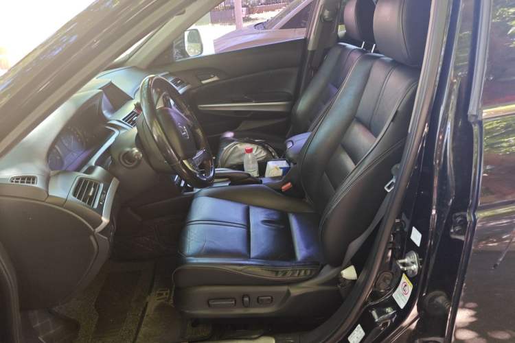 Used Honda Crosstour 2012 2.4L Luxury Edition Left Front Seat
