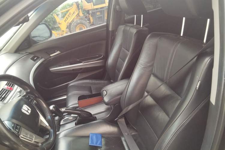 Used Honda Crosstour 2012 2.4L Luxury Edition Left Front Seat