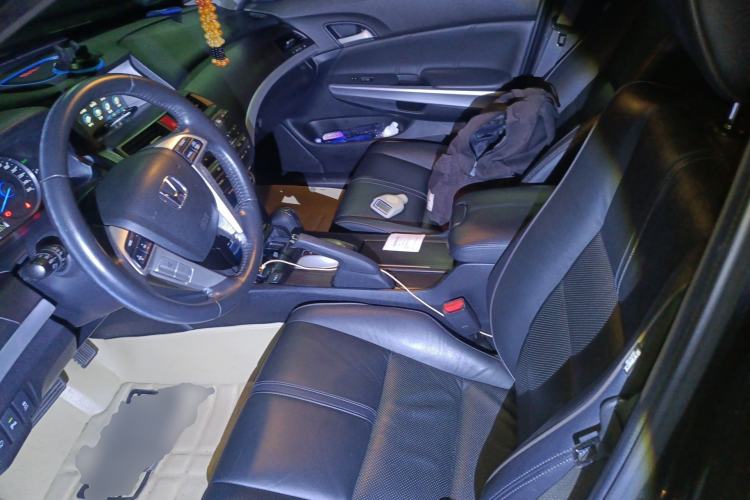 Used Honda Crosstour 2012 2.4L Prestige Edition Left Front Seat