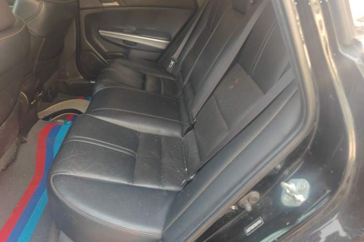 Used Honda Crosstour 2012 2.4L Luxury Edition Left Rear Seat