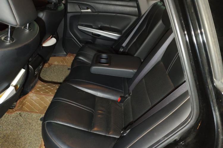 Used Honda Crosstour 2012 2.4L Luxury Edition Left Rear Seat