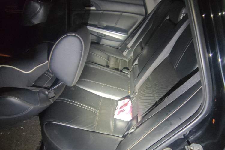 Used Honda Crosstour 2012 2.4L Luxury Edition Left Rear Seat