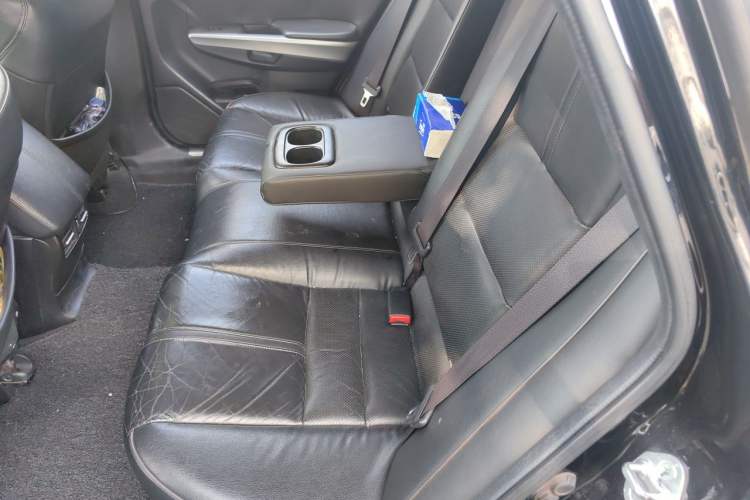 Used Honda Crosstour 2012 2.4L Luxury Edition Left Rear Seat
