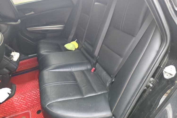 Used Honda Crosstour 2012 2.4L Luxury Edition Left Rear Seat