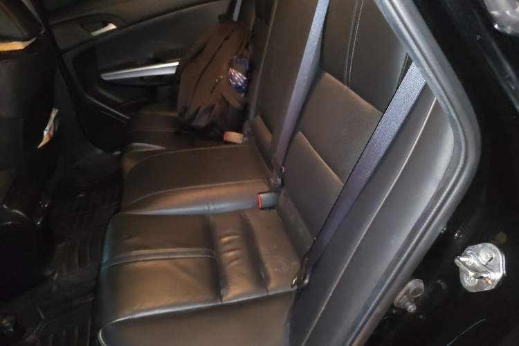 Used Honda Crosstour 2012 2.4L Luxury Edition Left Rear Seat