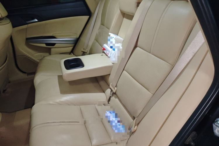 Used Honda Crosstour 2012 2.4L Luxury Edition Left Rear Seat