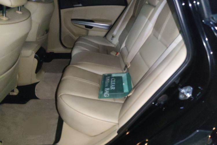Used Honda Crosstour 2012 2.4L Luxury Edition Left Rear Seat