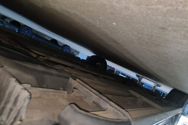 Used Honda Crosstour 2012 2.4L Luxury Edition Left Side Sill