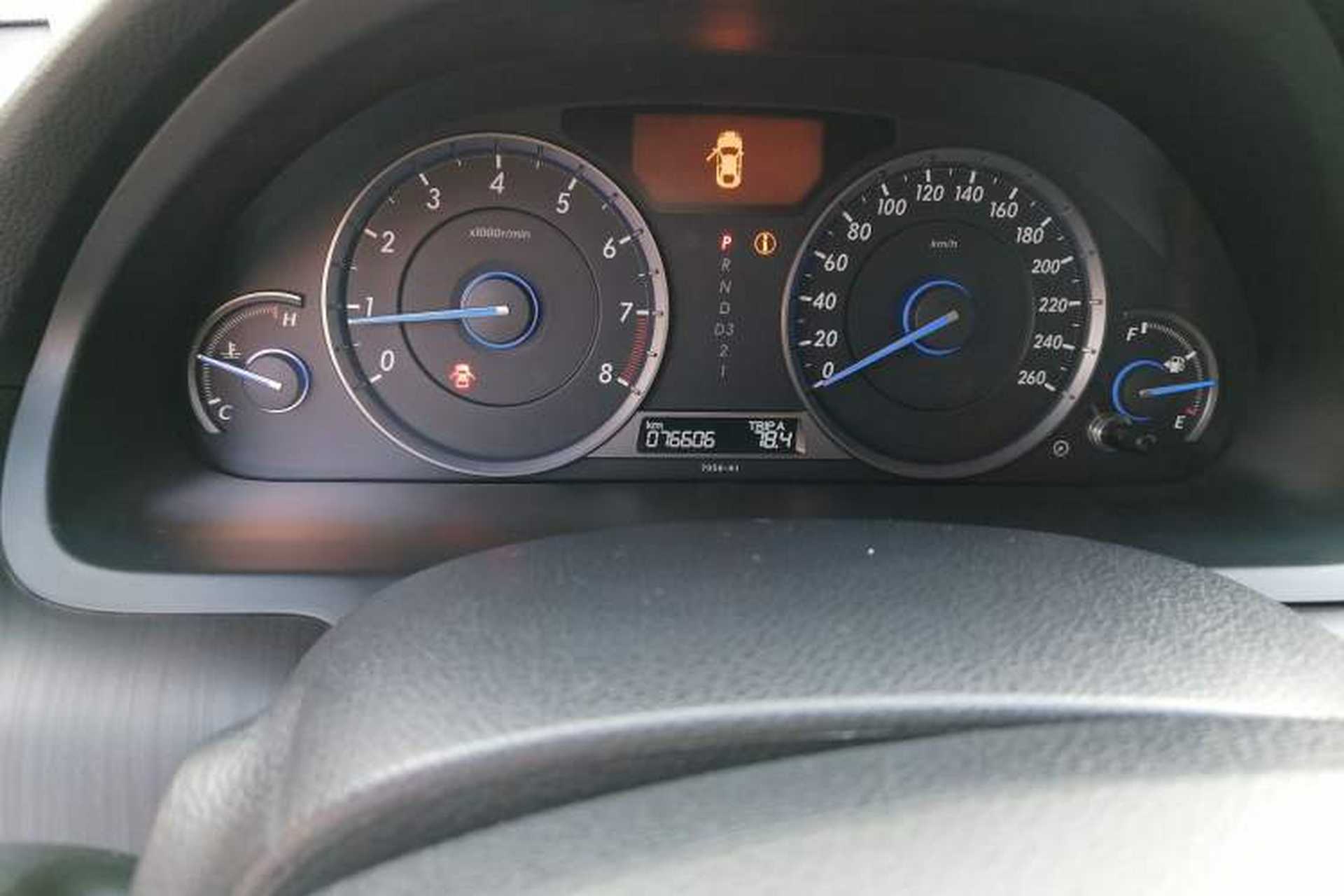 Used Honda Crosstour 2012 2.4L Prestige Edition Odometer Close Up