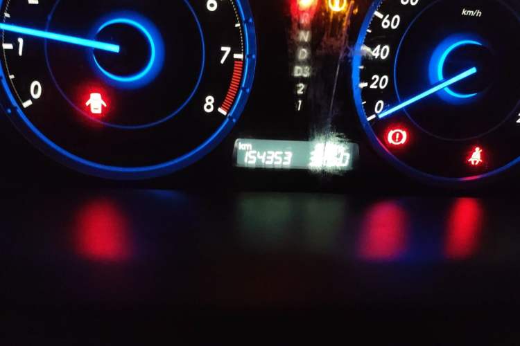 Used Honda Crosstour 2012 2.4L Luxury Edition Odometer Close Up