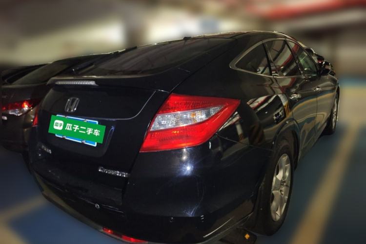 Used Honda Crosstour 2012 2.4L Luxury Edition Rear