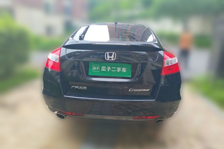 Used Honda Crosstour 2012 2.4L Luxury Edition Rear