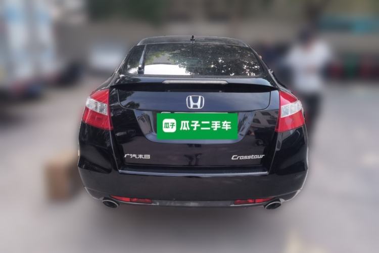 Used Honda Crosstour 2012 2.4L Luxury Edition Rear