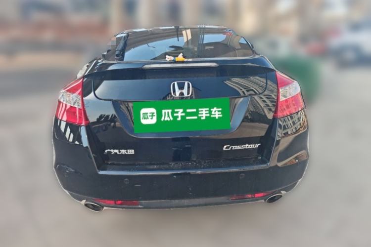 Used Honda Crosstour 2012 2.4L Luxury Edition Rear