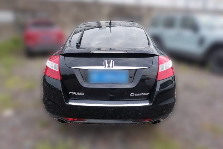 Used Honda Crosstour 2012 2.4L Luxury Edition Rear