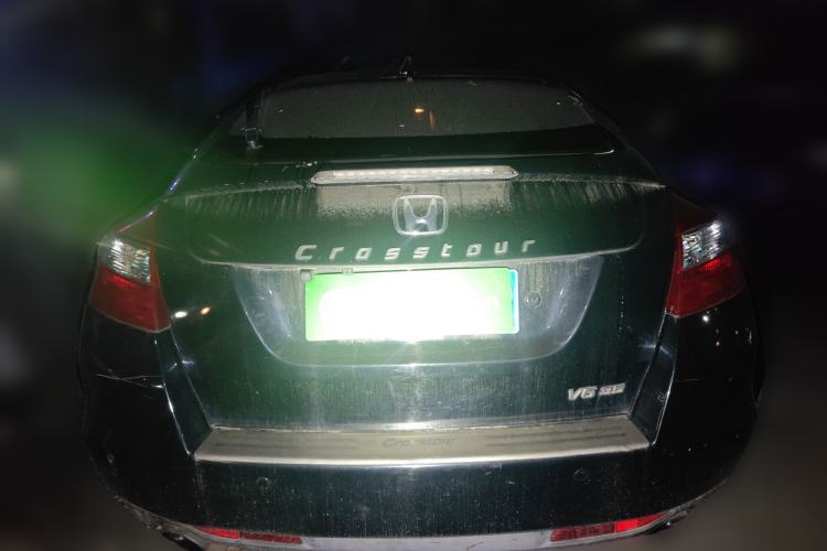 Used Honda Crosstour 2012 2.4L Luxury Edition Rear
