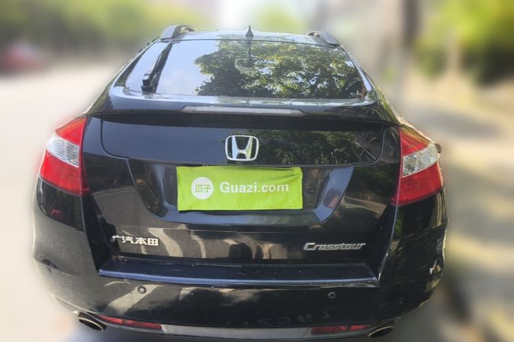 Used Honda Crosstour 2012 2.4L Luxury Edition Rear