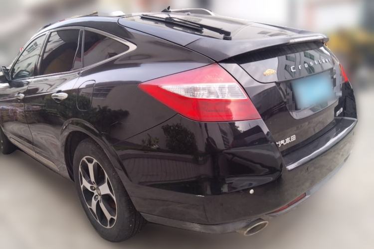 Used Honda Crosstour 2012 2.4L Luxury Edition Rear Left 45 Deg