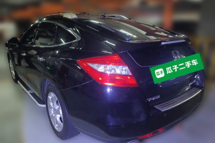 Used Honda Crosstour 2012 2.4L Prestige Edition Rear Left 45 Deg